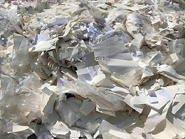 淋膜纸分离机还是金双联纸塑分离机好